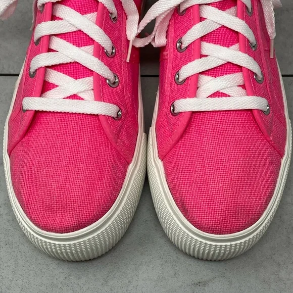 Steve Madden Emmi Canvas Platform Sneakers Shoes Womens Size 10M Bright Pink - Picture 3 of 10